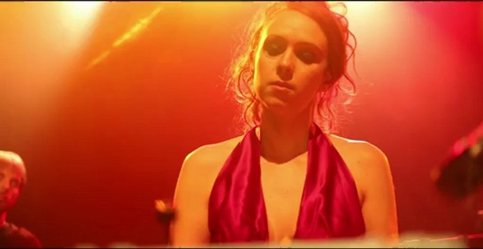 La Qipao Rouge - Extrait à la Reine Blanche (Paris)