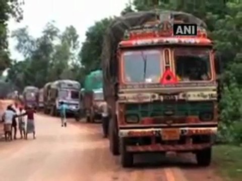 Blast triggered by Maoists disrupts road transport in Chhattisgarh.mp4