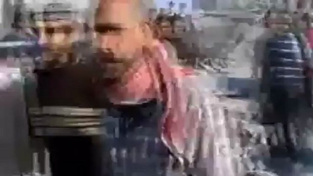 Syrian rebels fire missiles at government forces