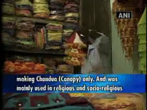 Hindu-Muslims work collectively in nurturing applique embroidery.mp4