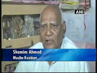 Hindus, Muslims jointly taking care of mausoleums in Bihar.mp4