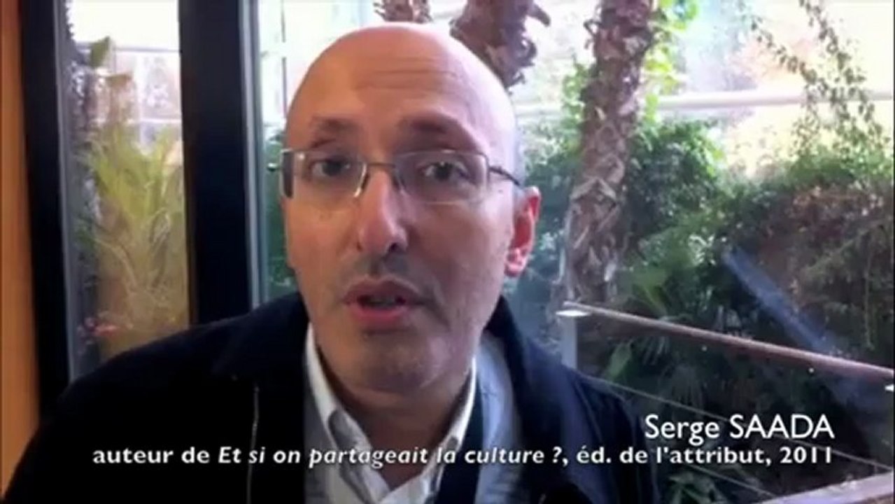 Serge Saada auteur de Et si on partageait la culture?, essai sur la médiation culturelle et le potentiel du spectateur, éd. de l'attribut