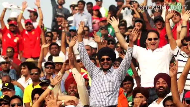 Formula One driver Mark Webber plays cricket with Gautam Gambhir.mp4