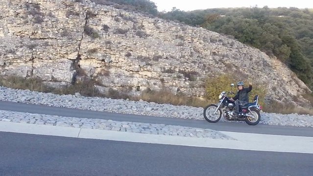Petit bonjour des gorges de l'ardeche