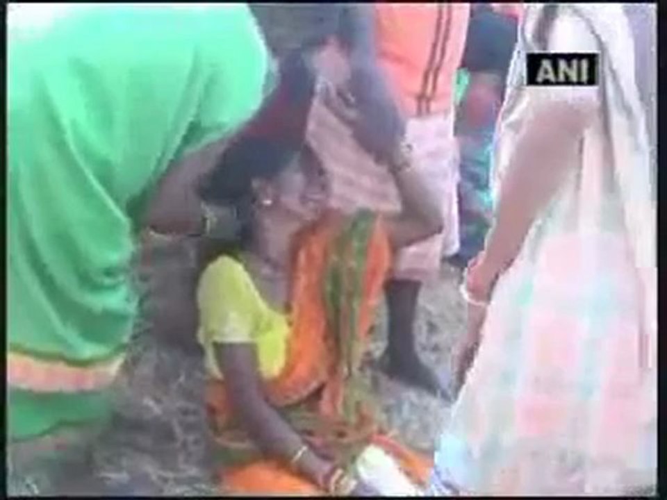 Maoist cadres surrender in Orissa.mp4