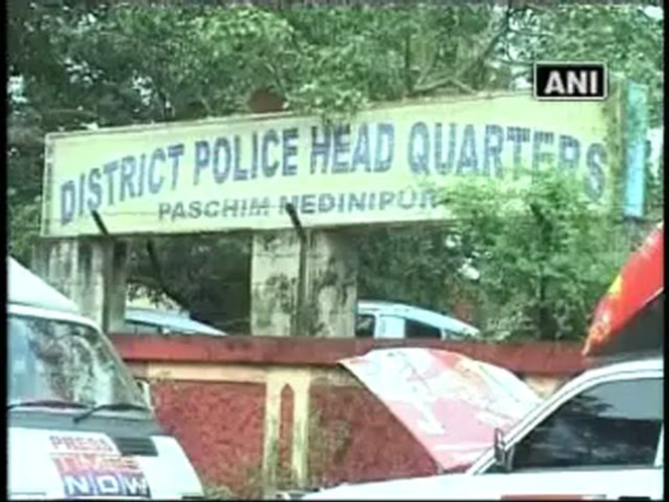 Maoist surrenders in West Bengal under rehab package.mp4