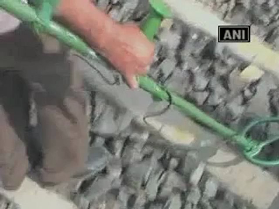 Maoists again target railways,blow up rail track in WB.mp4