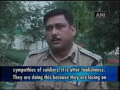 Maoists appeal to security personnel to join their movement.mp4