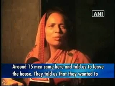 Maoists blow up village head's house in Bihar.mp4
