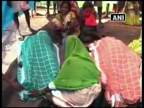 Maoists kill three family members in Chattisgarh.mp4
