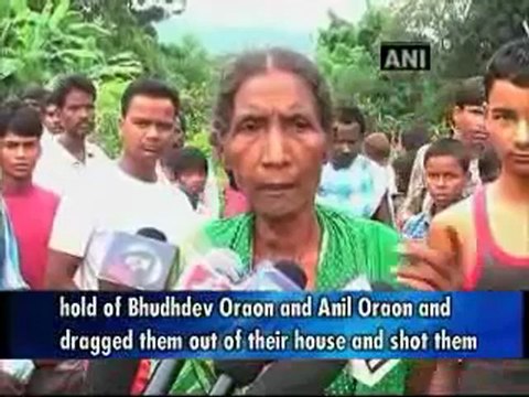 Maoists kill two villagers in Jharkhand.mp4