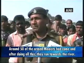 Maoists set afire a tractor and truck at Chitab village in Bihar.mp4