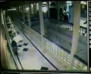 Mumbai police release another CCTV footage of Taj.mp4