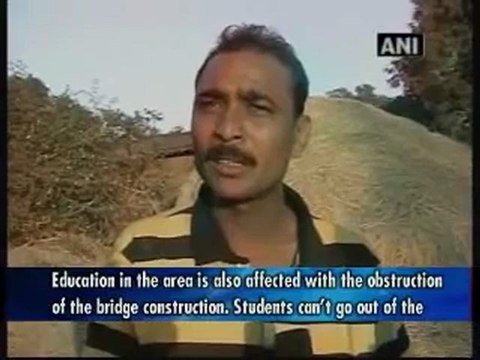 Naxals obstructing bridge construction on Koel River.mp4