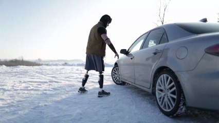 Amputé des 4 membres il drift en voiture