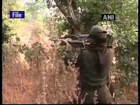Orissa Police on alert to prevent Maoists sneaking in.mp4
