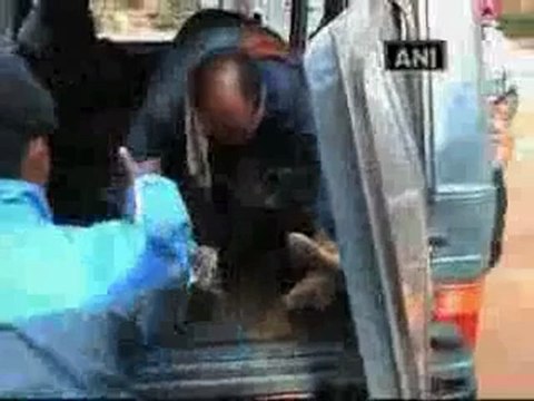 Police arrests two Maoists in West Midnapore.mp4