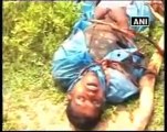 Police display Maoist bodies, killed in Chhattisgarh battle.mp4