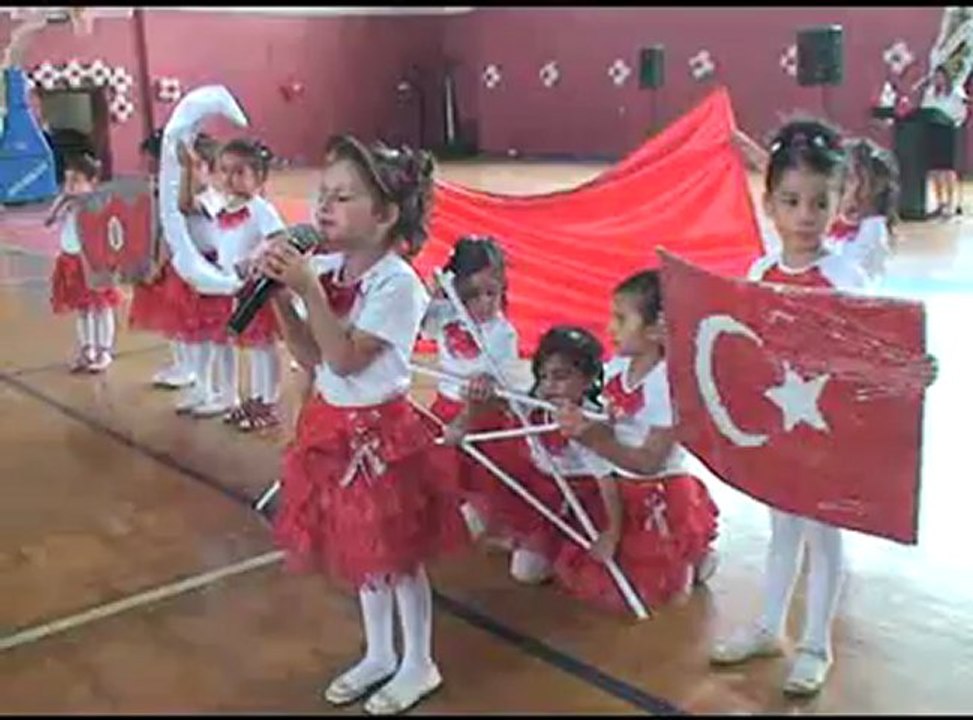Dörtyol Gazi İlkokulu İstiklal Marşı Seremonisi
