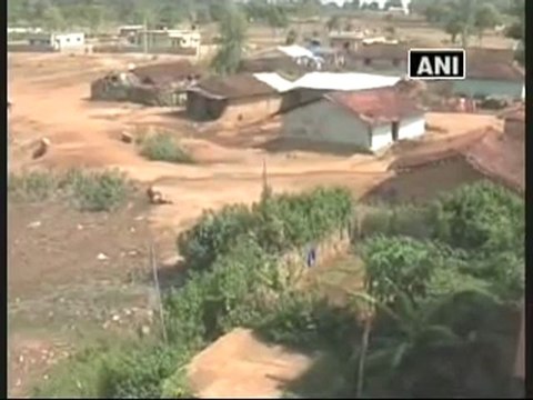 SPO injured in gun battle with Maoists in Chhattisgarh.mp4