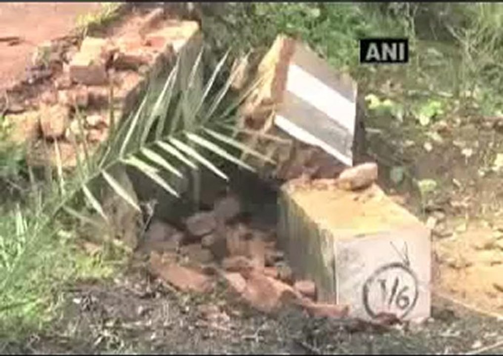 Suspected Maoists trigger landmine blast in West Bengal..mp4