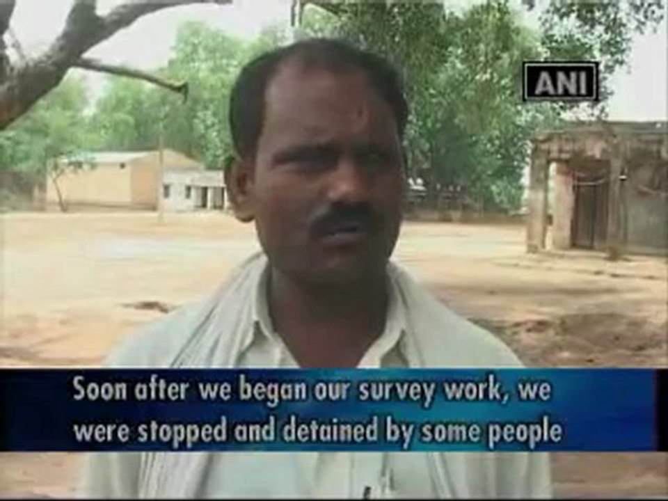 To disrupt census operation, Maoists kidnap census officials.mp4