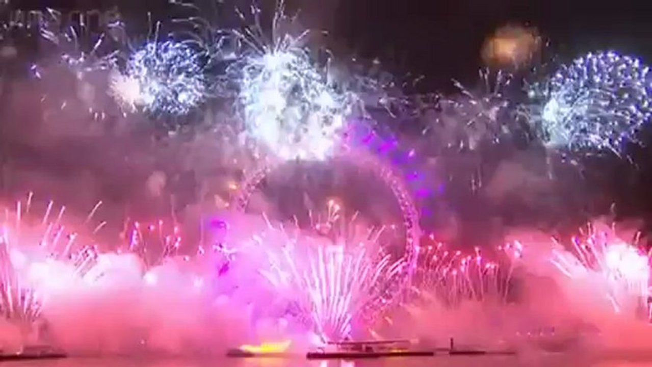 London Fireworks 2013 - New Year Live - BBC One