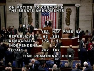 Obama arrives in Hawaii after 'fiscal cliff' deal