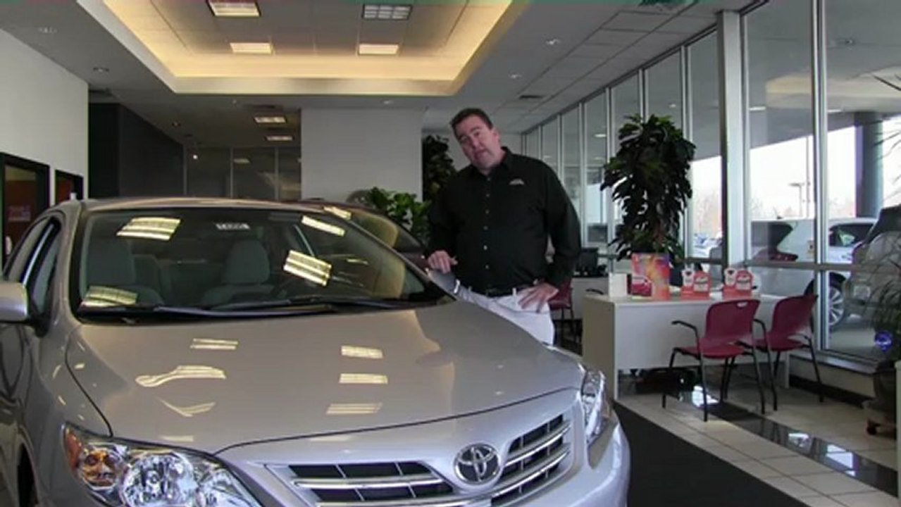 2013 Toyota Corolla in Merrillville and Burns Harbor