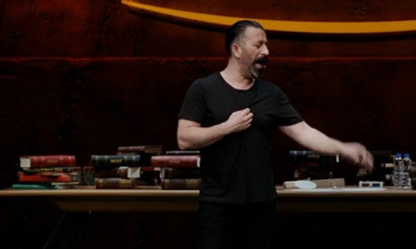 CEM YILMAZ | CM101MMXI FUNDAMENTALS / Sahne 03 (Yeni)