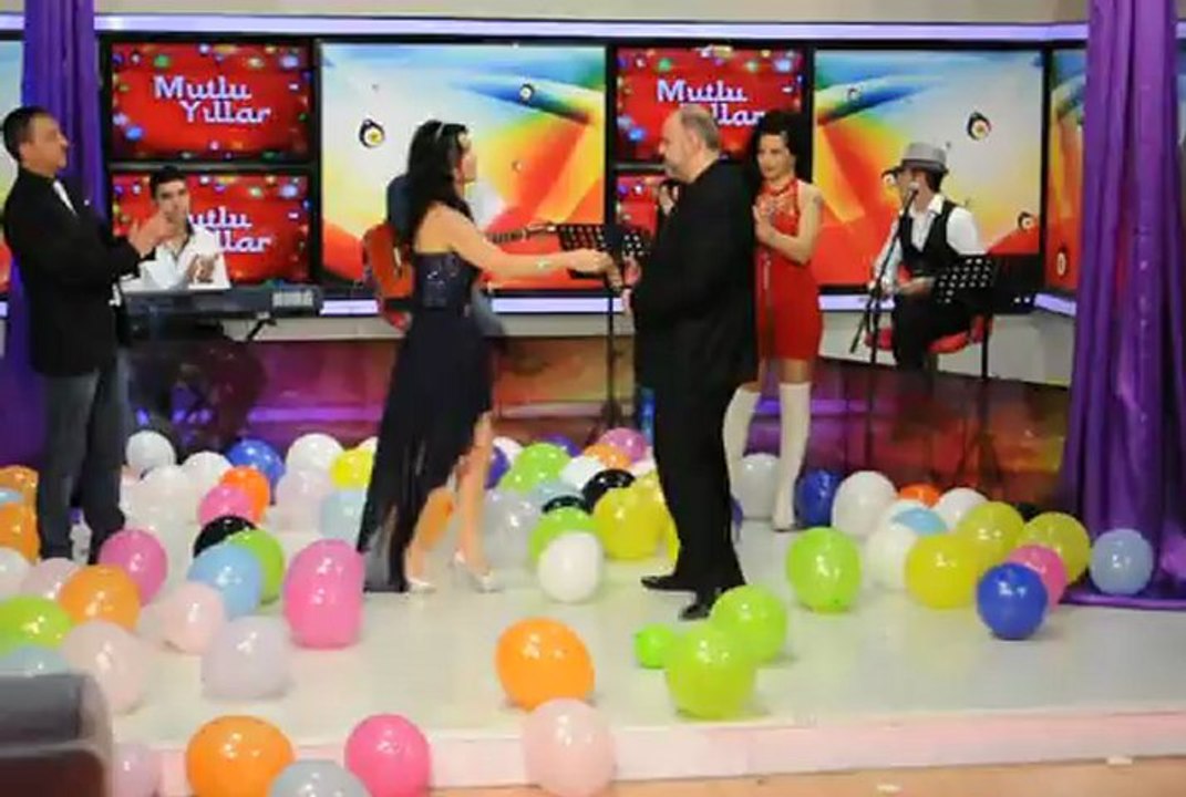 MURAT YENYIL KOZA TV YILBAŞI PROĞRAMI 2013 ADANA