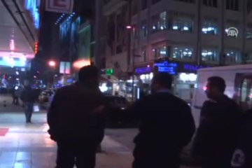 Dolandırıcılar için otomobilini sattı