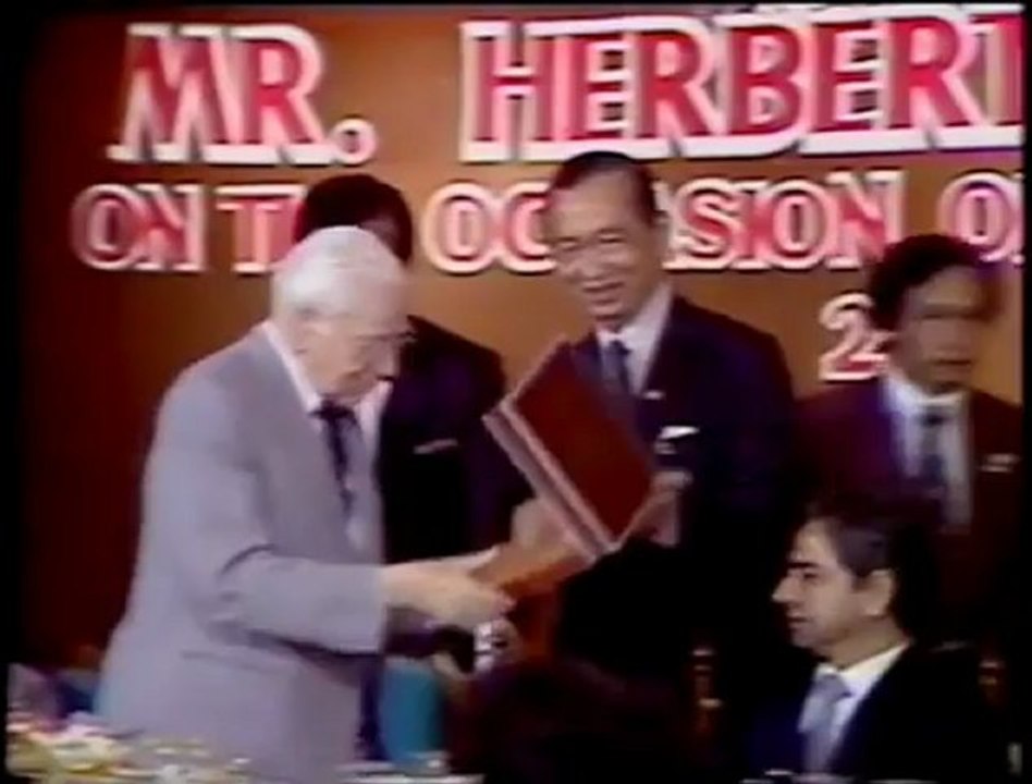 The World Tomorrow- Herbert W Armstrong [Who And What is The True Church Of God?]