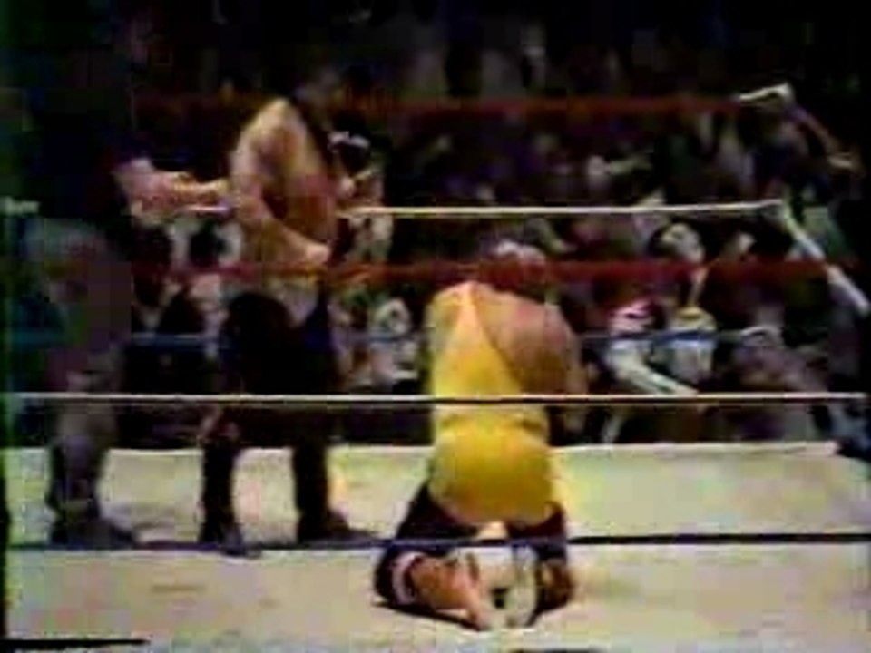 Lawler vs Dundee 12/30/85