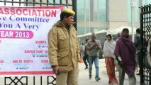 Acusados de estupro comparecem à justiça na Índia