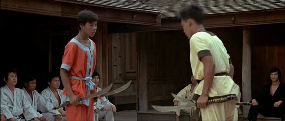 The Man With The Golden Gun / Altın Tabancalı Adam SinemaTV'de!