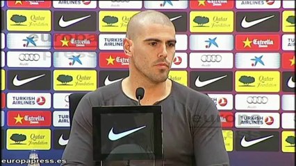Valdés no descarta irse del Barça