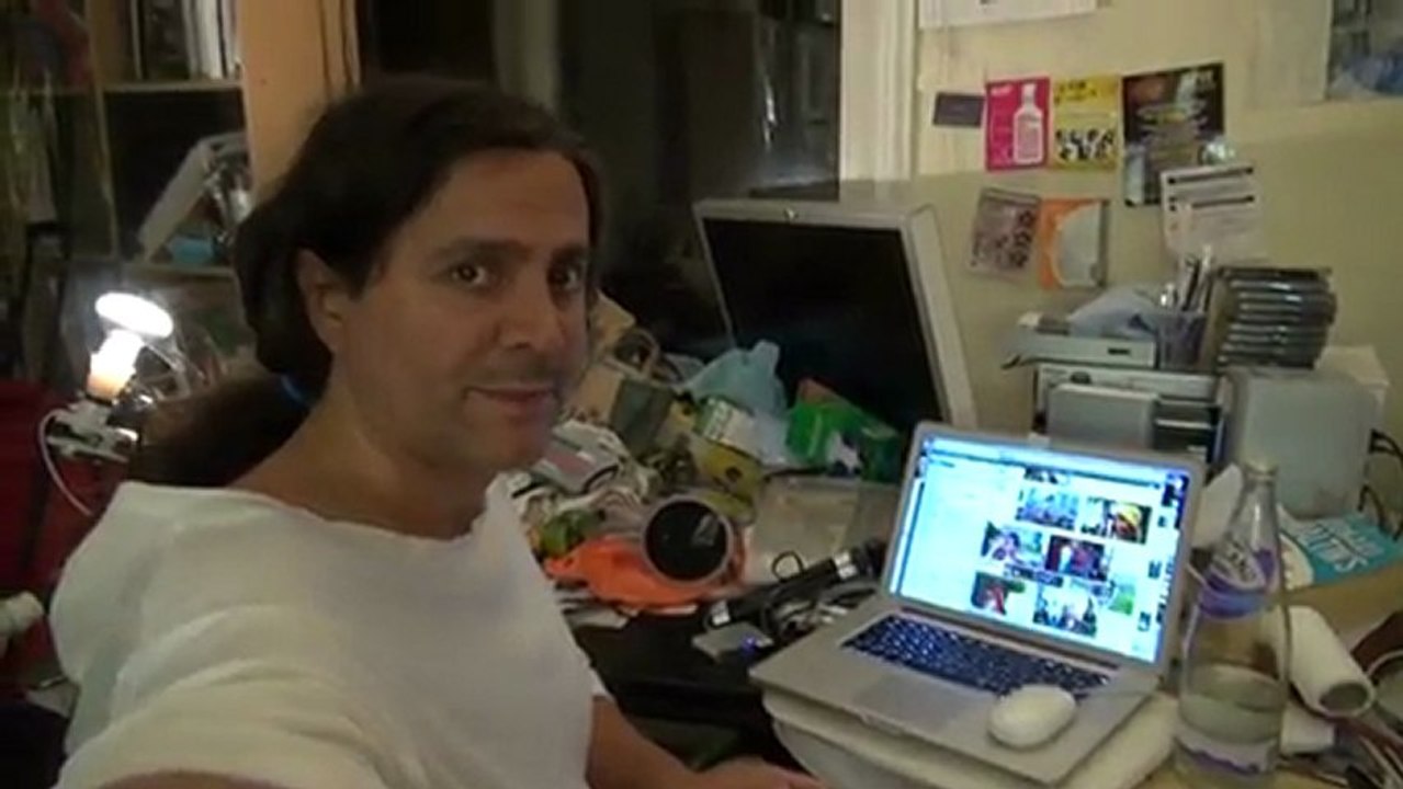 tue 1 jan 2012 george godley london u.k 00265