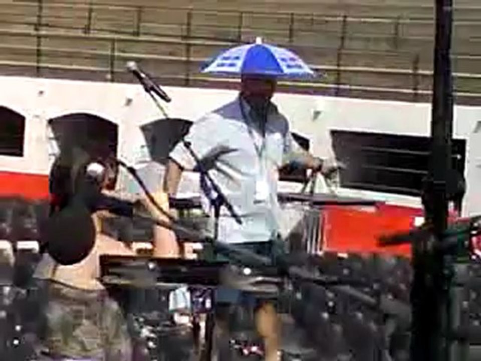 Fous Chantants 2009 ♪ Mes blues passent p'us dans porte (aux Arènes)