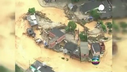 Floods force thousands from homes in Brazil