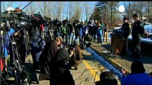 Sandy Hook İlkokulu kapılarını yeniden açtı