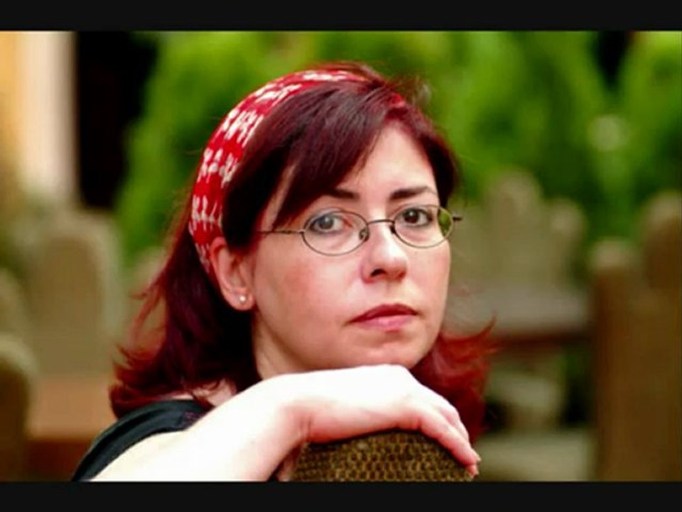 İLKAY AKKAYA    " KİME KİN ETTİN DE GİYDİN ALLARI -