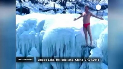 Plongeon dans des eaux gelées en Chine - no comment