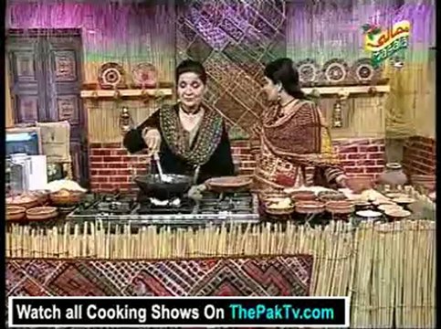 Handi With Zubaida Tariq By Masala Tv - 9th January 2013 - Part 1