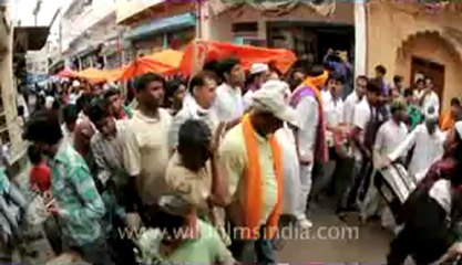 Agra-Taj Mahal-60.flv