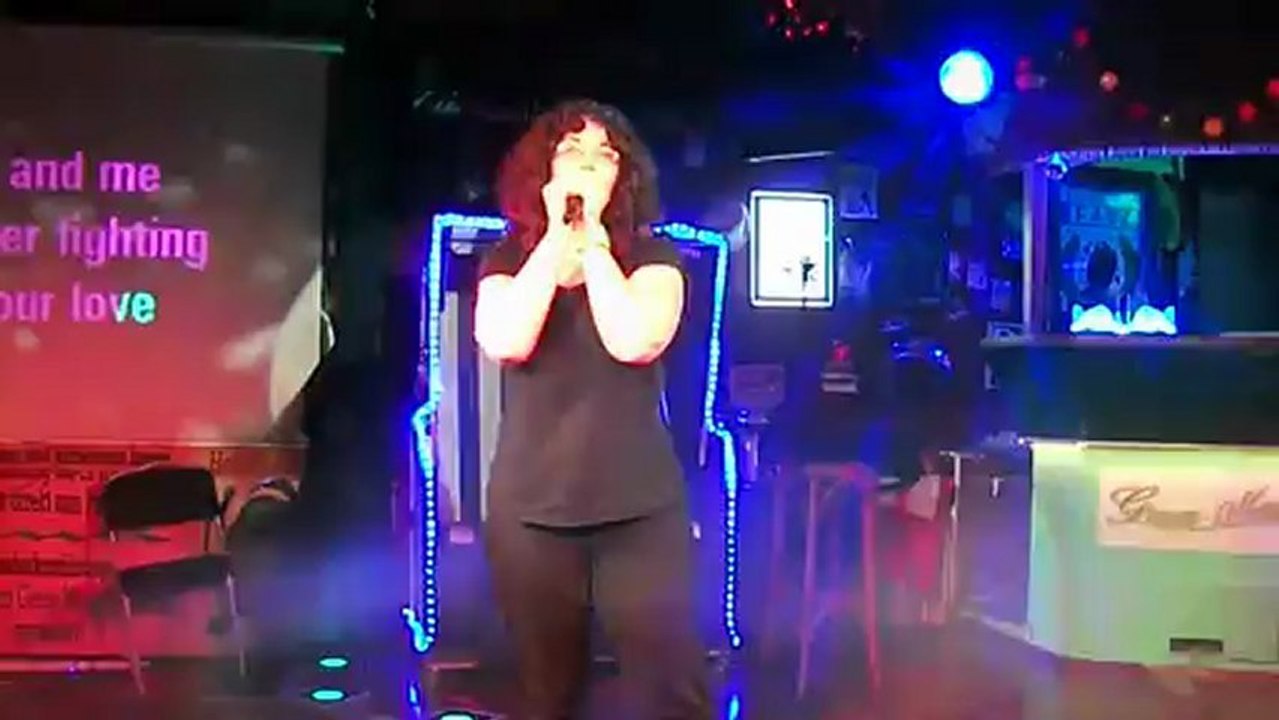 Why von Bronski Beat in der Berliner Karaokebar Green Mango am 03.01.2013