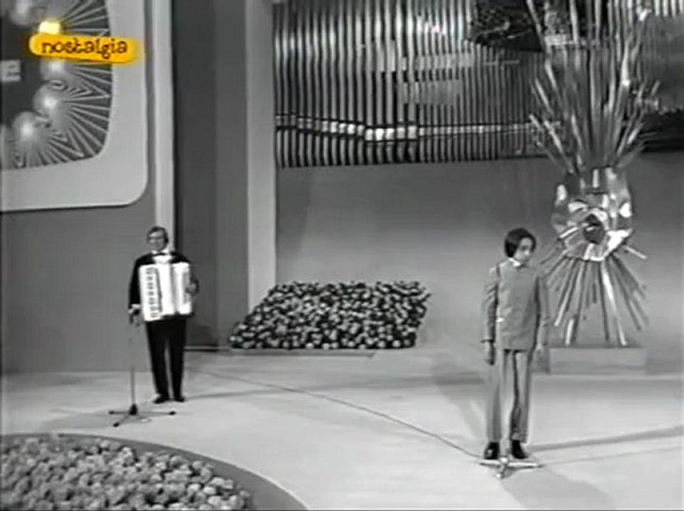 Eurovision Song Contest 1969 - Complete full live show - Part 1 of 2