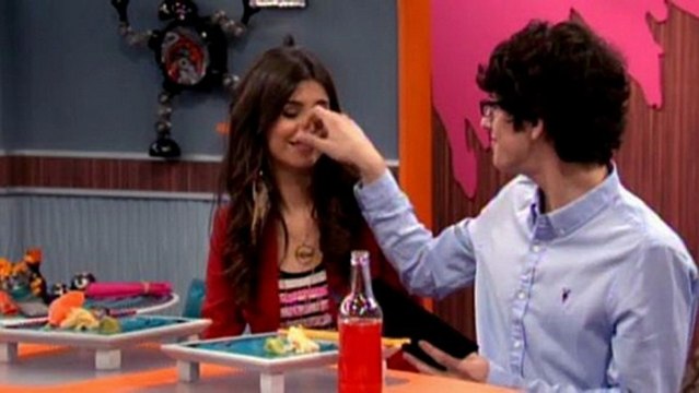 Victorious season 4 Episode 8 - Robbie Sells Rex