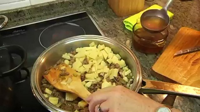 TV3 - Karakia - Empanadas cordobesas (Lali, Argentina)