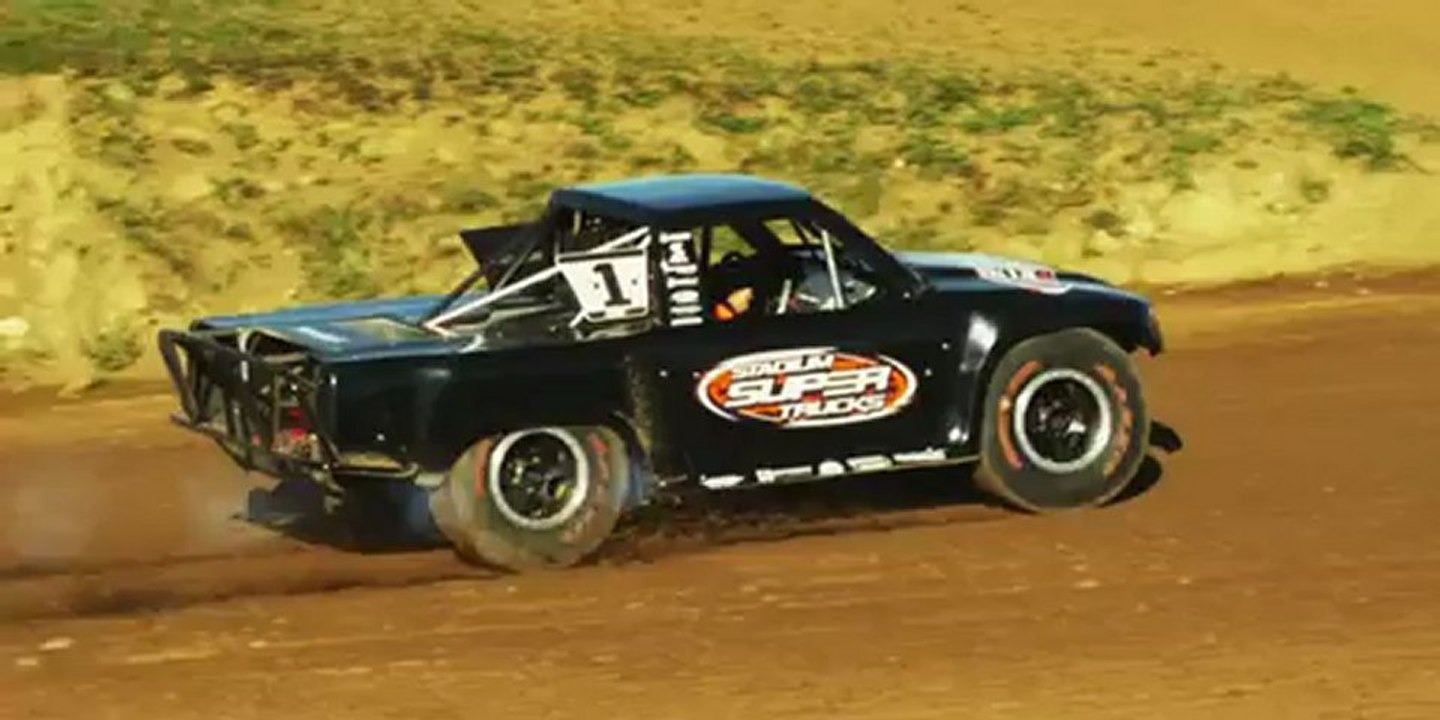 moteur qui fait des ronds de fumée